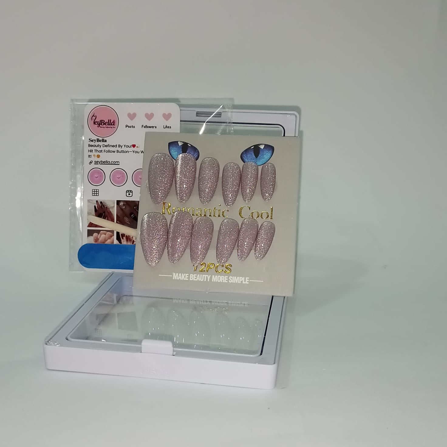 stiletto nails